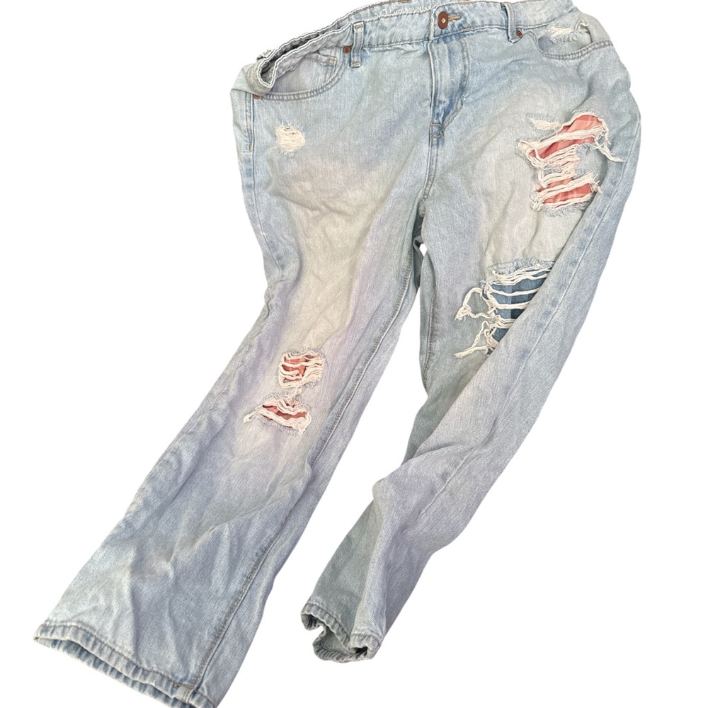 No Boundaries Blue Boyfriend Jeans with Distressed Details